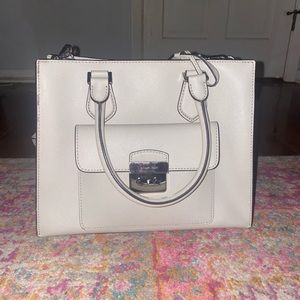 Micheal Kors bag